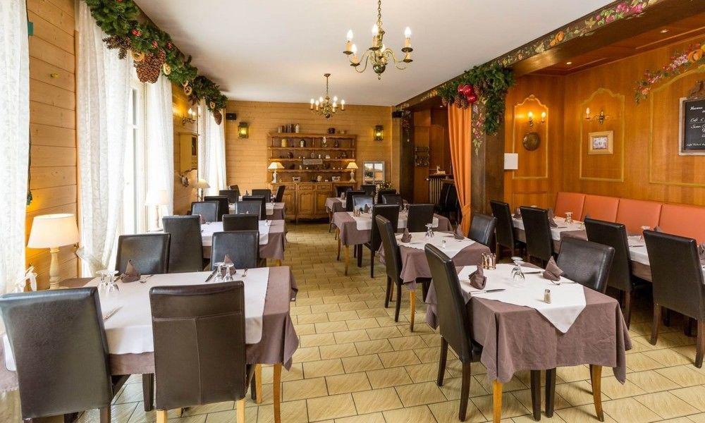 Hotel Restaurant L'Aubergade Gérardmer Exteriör bild